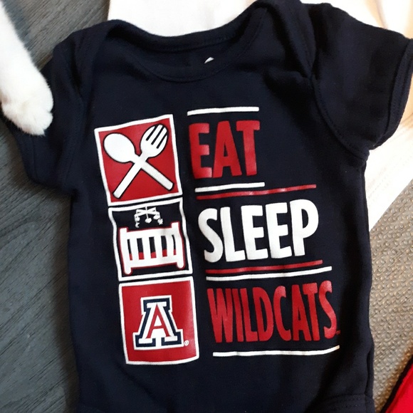 University of Arizona infant lot - Picture 2 of 5